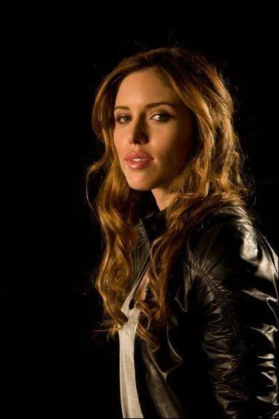 Comment s'appelle la soeur de Matt Donovan ?