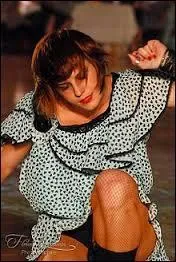 Fauve Hautot a-t-elle dans dans le clip d'Emmanuel Moire ?