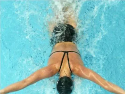 Quel championnat Emma a-t-elle d abandonner  cause de la queue de sirne ?