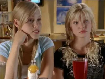 Quelles sont les personnes du groupe des ennemis des sirnes quand elle sont au lyce ?