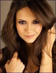 Est-elle droitire ou gauchre ?