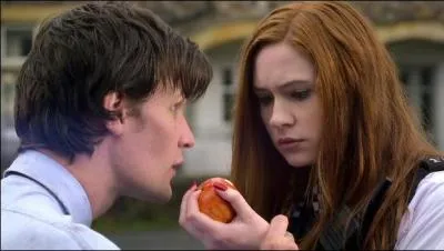 Comment le docteur surnomme-t-il Amlia Pond ?