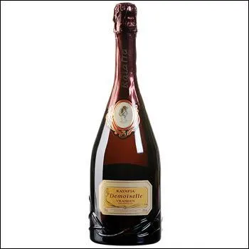 Ce vin de liqueur est obtenu � partir du m�lange marc de champagne, mo�t de raisins de Champagne et sucre. Alexandre Dumas le surnommait  �lixir incomparable . C'est le :