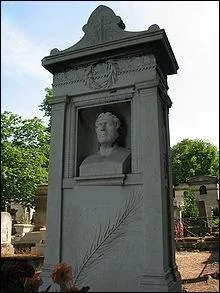 Qui est-ce peintre franais, Grand Prix de Rome, auteur d'une odalisque qui possderait une vertbre de plus, d'aprs les anatomistes ?