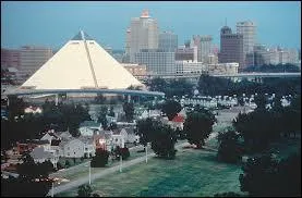 Qui a chant  Sur la route de Memphis  ?