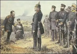 Enchainant les revers militaires, le 2 septembre 1870, n'ayant pu trouver la mort  la bataille de Sedan auprs de mes hommes, je dpose les armes et tente de ngocier les clauses de la capitulation avec Bismarck (entre autres, la perte de l'Alsace-Lorraine) , en 1871 l'Assemble qui s'est runie  Bordeaux vote ma destitution (contre l'avis du peuple) , mais  quelle date ?