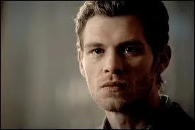 O Klaus change-t-il son corps avec celui d'Alaric ?