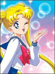 Quelles sont les caractristiques premires de Usagi Tsukino au dbut de Sailor Moon Classic ?