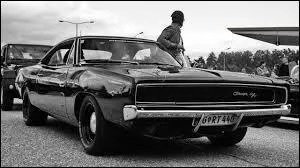 Quel est ce type de voiture ?