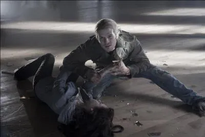 O Bella se fait-elle attaquer par James ?