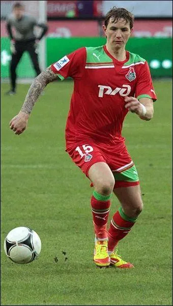 Qui est ce footballeur ?