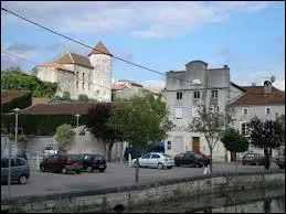 La commune de Gondrecourt-le-Chteau ( Meuse ) se situe dans la rgion ...