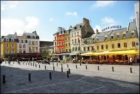 Nous allons  Outreau ( Pas-de-Calais ) se situe forcment dans la rgion ...