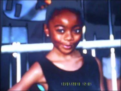 Comment s'appelle ses frres et soeurs dans  Jessie  ?