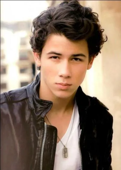 Le jour de la St Valentin, Nick a tromp� qui avec qui ?