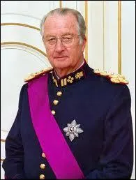 Il a eu une fille hors mariage. Il tremblait comme une feuille lors de sa prestation de serment. Il a manifest son agacement face  la plus longue crise politique du pays (541 jours). Quel roi est le premier  abdiquer en raison de son ge (79 ans) ?