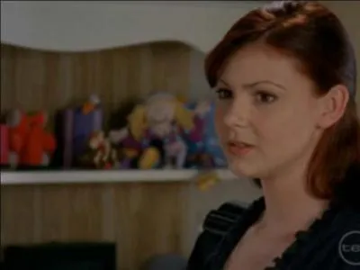 Pourquoi Charlotte a eu les trois pouvoirs d'Emma , Rikki et Clo ?