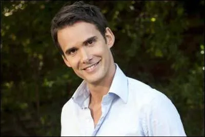 Quel jeu est prsent par Joan Faggianelli ?