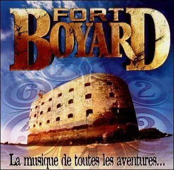 Comment s'appelle le prsentateur de   Fort Boyard  
