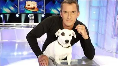 Comment s'appelle le jeu tlvis o deux familles s'affrontent ?