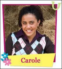 Comment s'appelle cette fille dans la vraie vie??