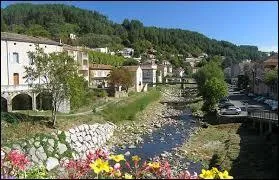 Pour finir, je passe  Vals-les-Bains ( Rgion Rhne-Alpes ). La bonne rponse est ...