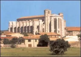 Je vous emmne  Saint-Maximin-la-Sainte-Baume ( rgion P. A. C. A ). Quelle rponse est la bonne ?