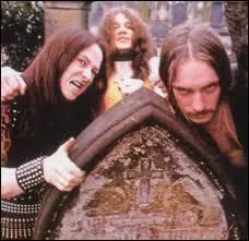 Le titre  Welcome to Hell  appartient  :