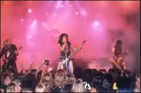 A quel groupe le titre  Witching Hour  est-il attribu ?