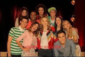 Commment s' appellent les deux meilleurs amis de Violetta ?