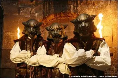 Durant quelle tape du jeu, les candidats doivent-il affronter les matres du temps pour rcuprer ou perdre du temps dans la salle au trsor ?