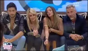 Qui a dcouvert le secret de la famille du public ?