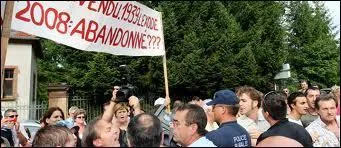 Synonyme du mcontentement, de l'amertume :