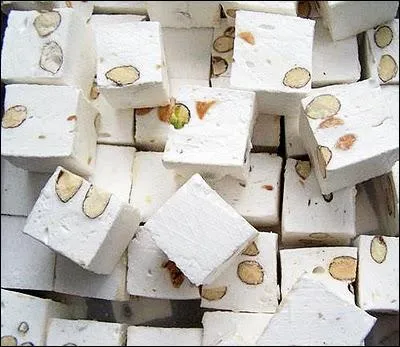 De quelle ville franaise, le nougat est-il la spcialit ?