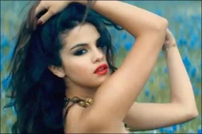 En quelle anne a-t-elle sorti sa chanson  Come and Get It  ?