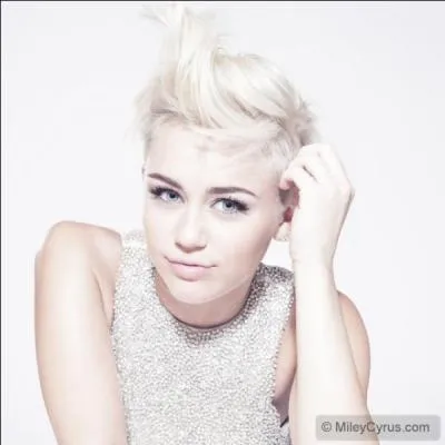 Quelle est sa vraie couleur de cheveux ?