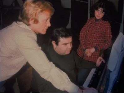 Qui tait l'impresario de Claude Franois ?