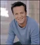 Dans quelles sries a-t-il fait des apparitions avant d'tre remarqu par William Richert qui lui propose un rle au cinma ?