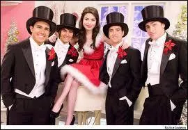 Dans l'pisode de Nol, avec qui chantent-ils en duo ?