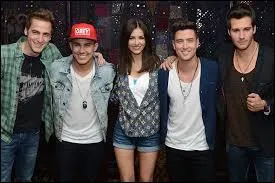 Avec qui chantent-ils une chanson de Taylor Swift ?