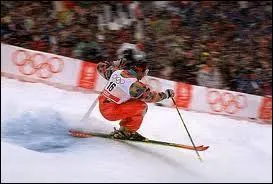 Ski. Depuis l'entre des bosses au Jeux olympiques d'hiver en 1988, un seul Franais a remport la mdaille d'or : Edgar Grospiron. Lors de quelle dition des Jeux olympiques tait-ce ?