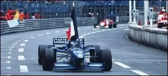 Formule 1. Les Franais n'ont jamais vraiment t  leur avantage dans cette discipline, hormis Alain Prost. Ci-contre, vous avez le dernier vainqueur franais d'un Grand-Prix, qui date de 1996.  bord de sa Ligier, le Franais en question remporta le prestigieux Grand Prix de Monaco. Qui est ce Franais ?