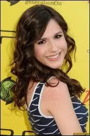 Comment s'appelle cette actrice de Nicklodeon ?