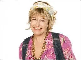 Comment s'appelle la grand-mre de la famille ?