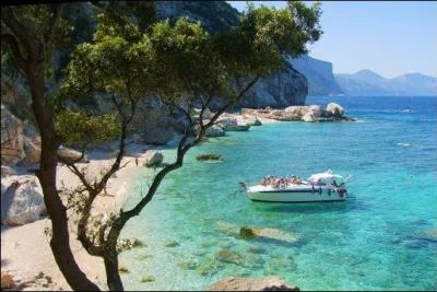 Quelle eau dtient le record de l'eau naturelle la plus chaude ?