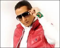 Je suis un chanteur algrien trs clbre. J'ai chant en duo avec Tal. Je suis...