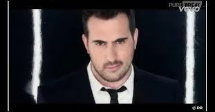 Comment s'appelle cette personne ? (il fait partie du groupe Oslo)