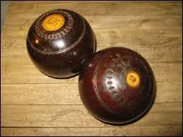 Quelle est la particularit de  la boule anglaise  ?