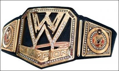 Ceci est la nouvelle ceinture de champion de la WWE. Quel en a t le premier dtenteur ?