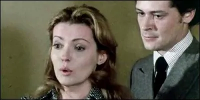 Dans "L'Accusée", qu'a fait Carole, l'héroïne de l'histoire, pour se retrouver dans une situation compliquée ?